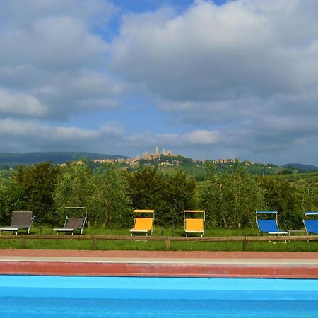 Agriturismo La Fidanza San Gimignano Luaran gambar